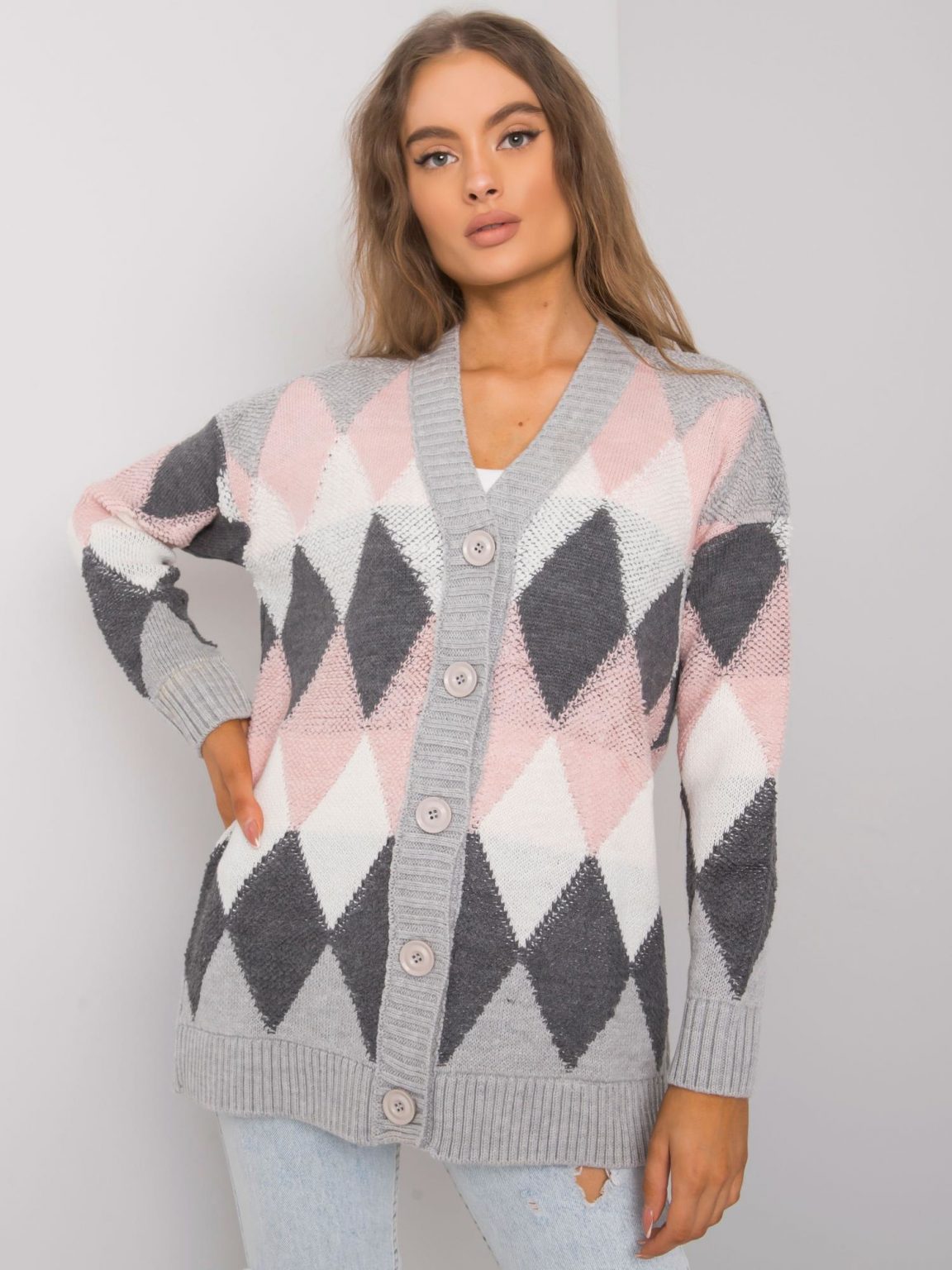 Szaro-różowy sweter na guziki Arden RUE PARIS