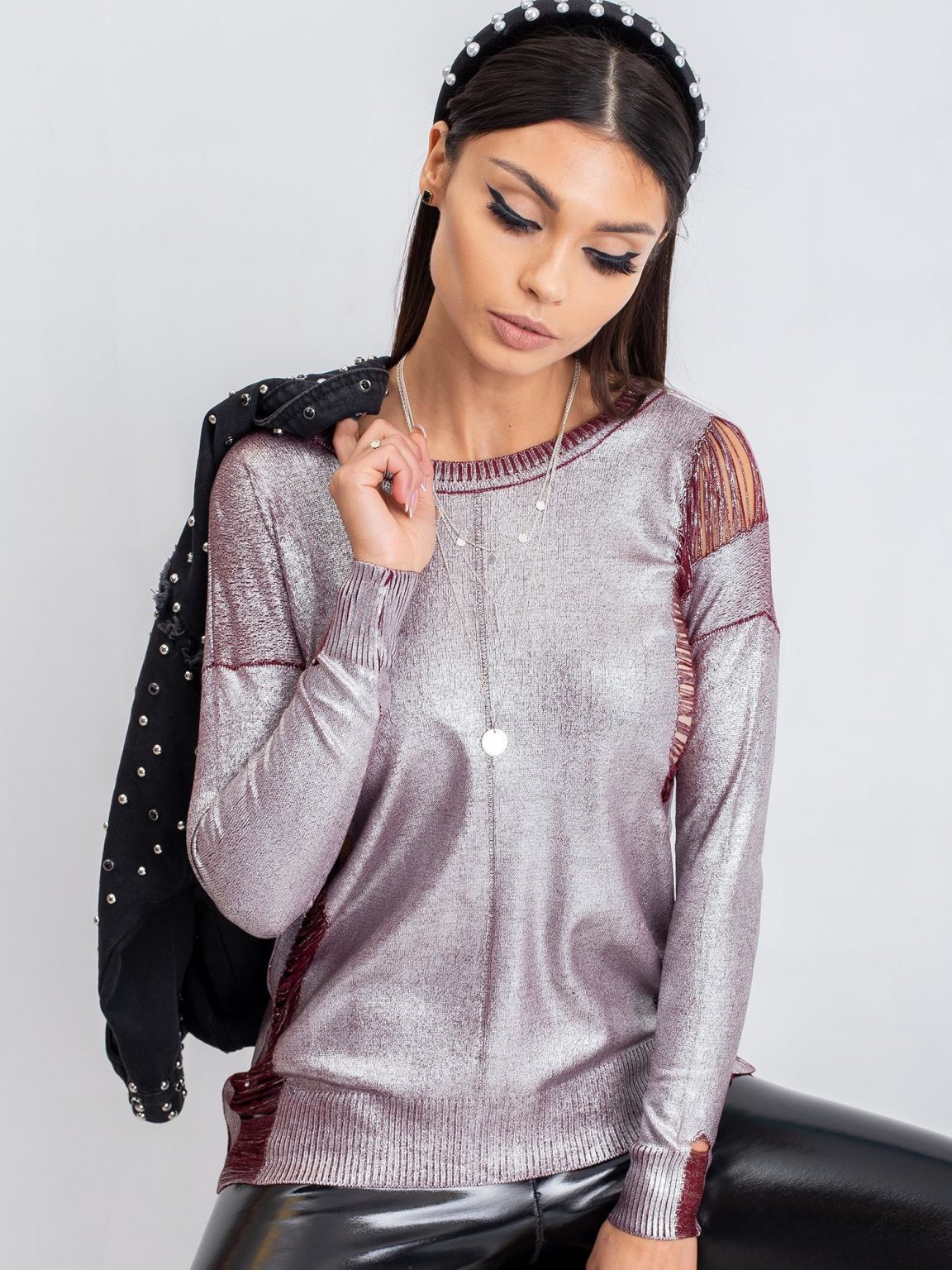 Bordowo-srebrny sweter Impulsive
