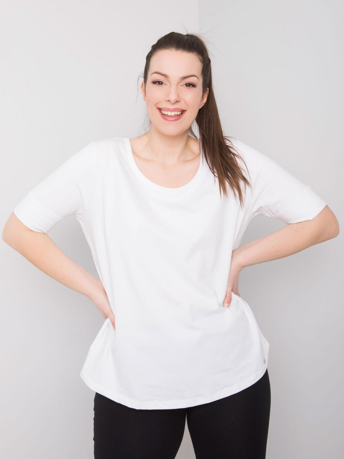 Biały t-shirt basic plus size Missy