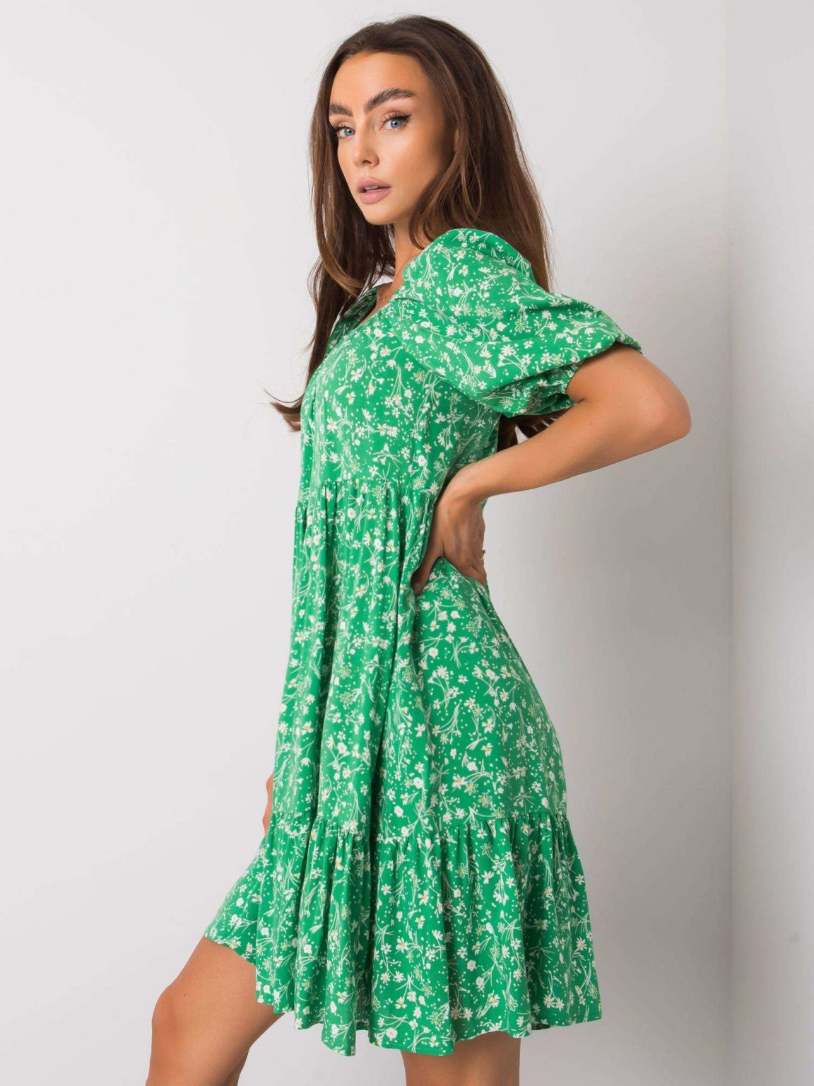 Zielona sukienka z wiskozy Dianey RUE PARIS