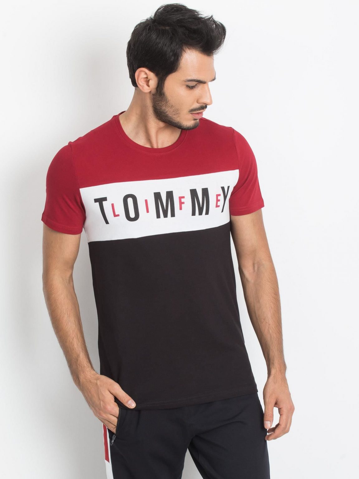 TOMMY LIFE Czerwono-czarny t-shirt męski