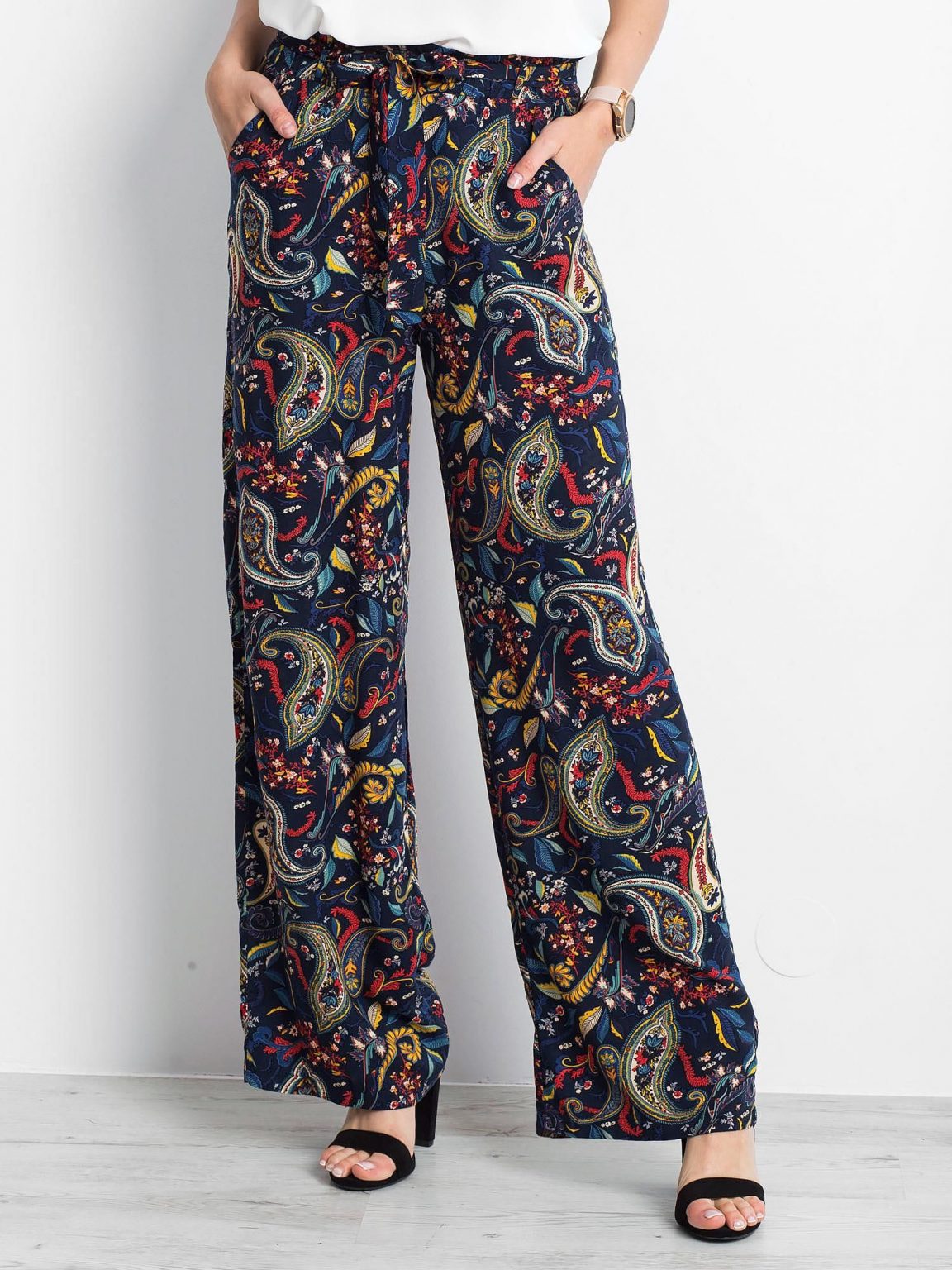 Granatowe spodnie Fairytail
