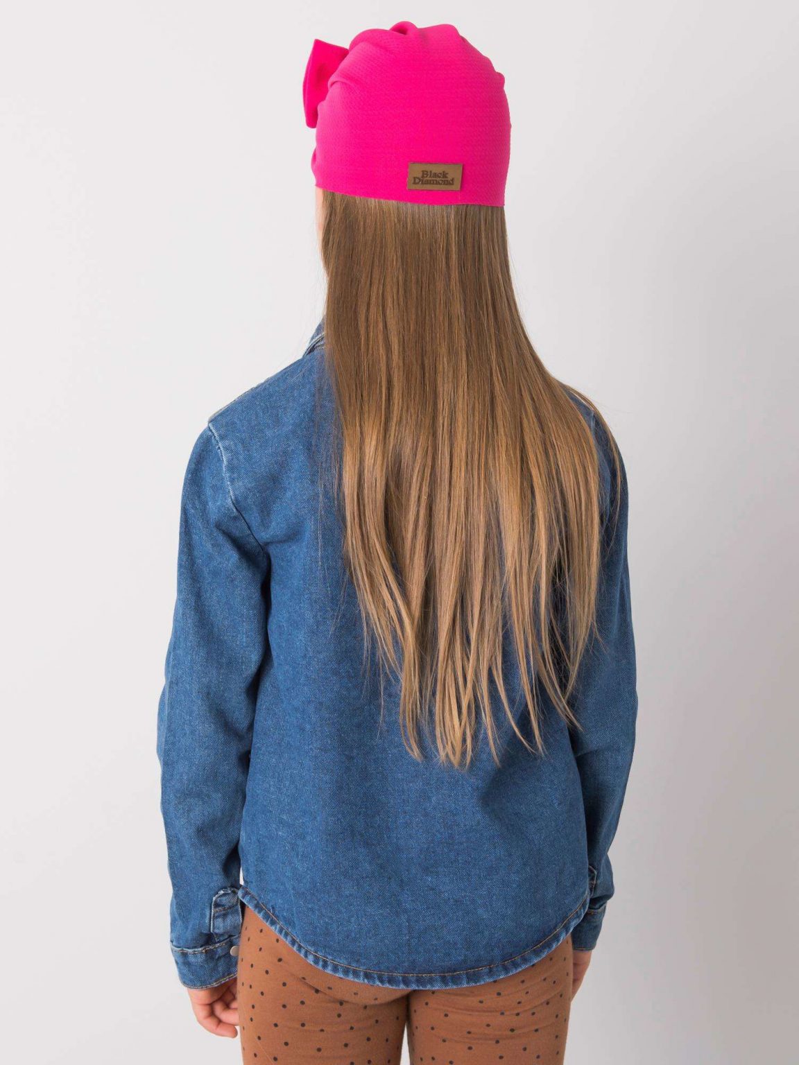 Fuksjowa czapka dla dziewczynki