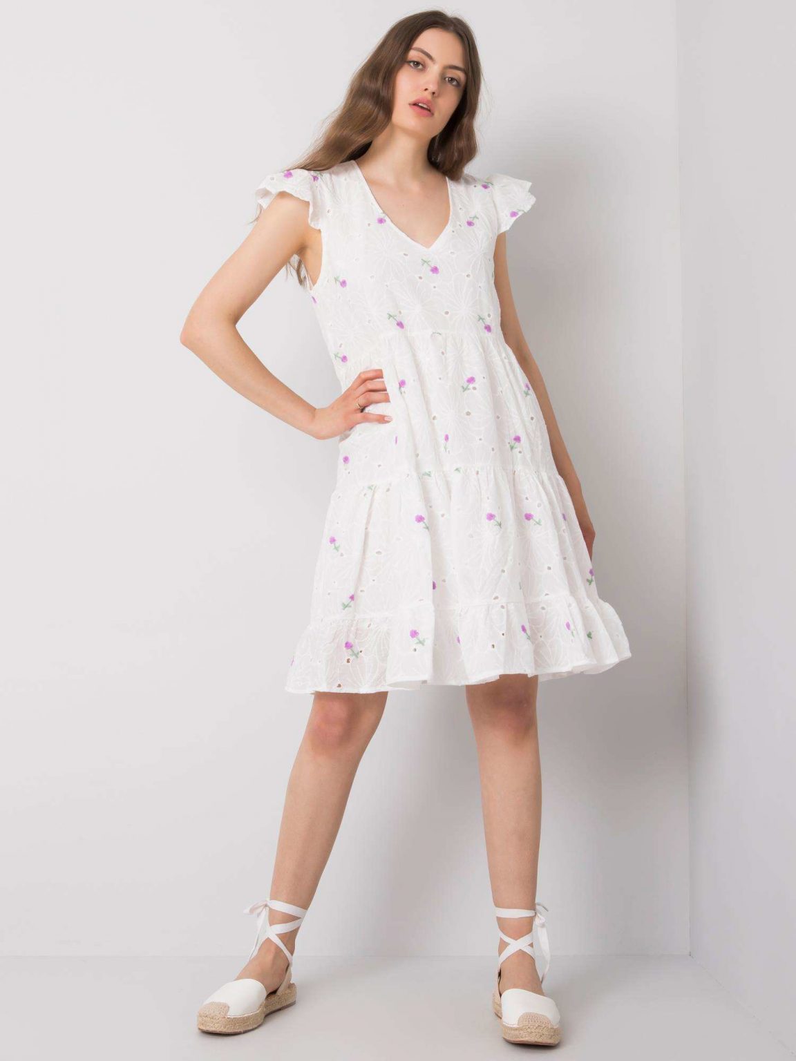 Biało-fioletowa sukienka na co dzień Miranda
