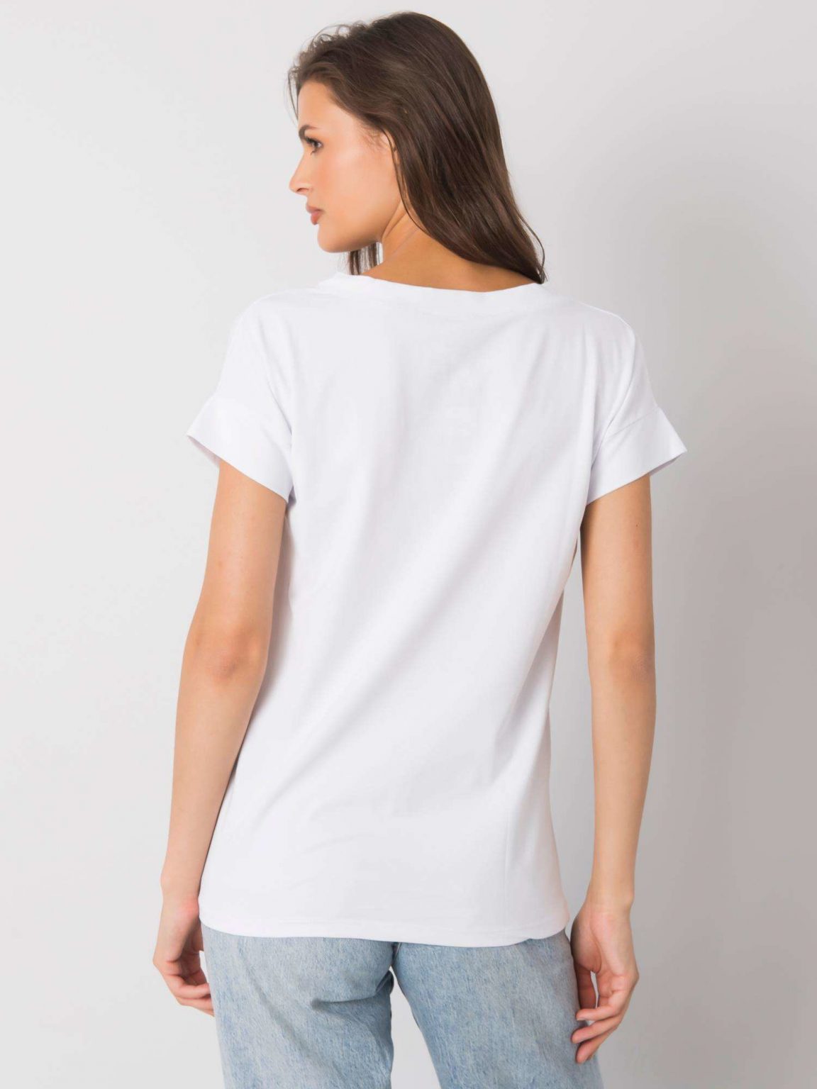 Biały t-shirt z napisem Leila