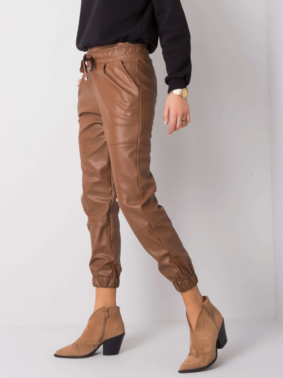 Brązowe spodnie ze skóry ekologicznej Ninette RUE PARIS