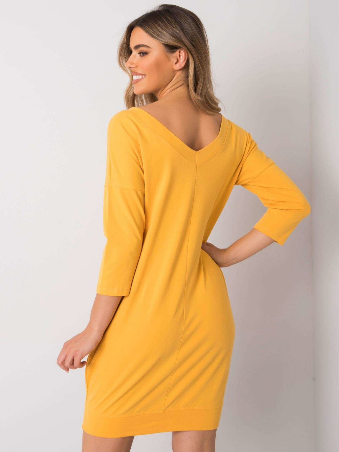 Żółta sukienka z bawełny Abijah