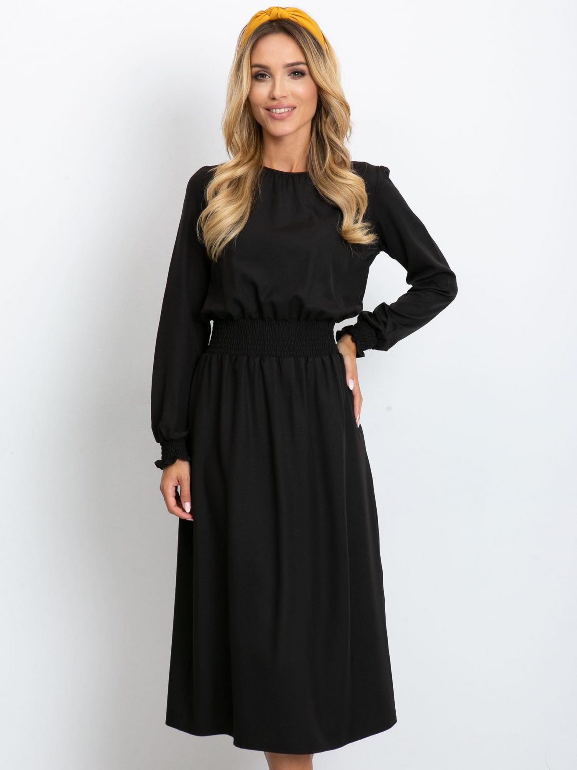 Czarna sukienka Saffire