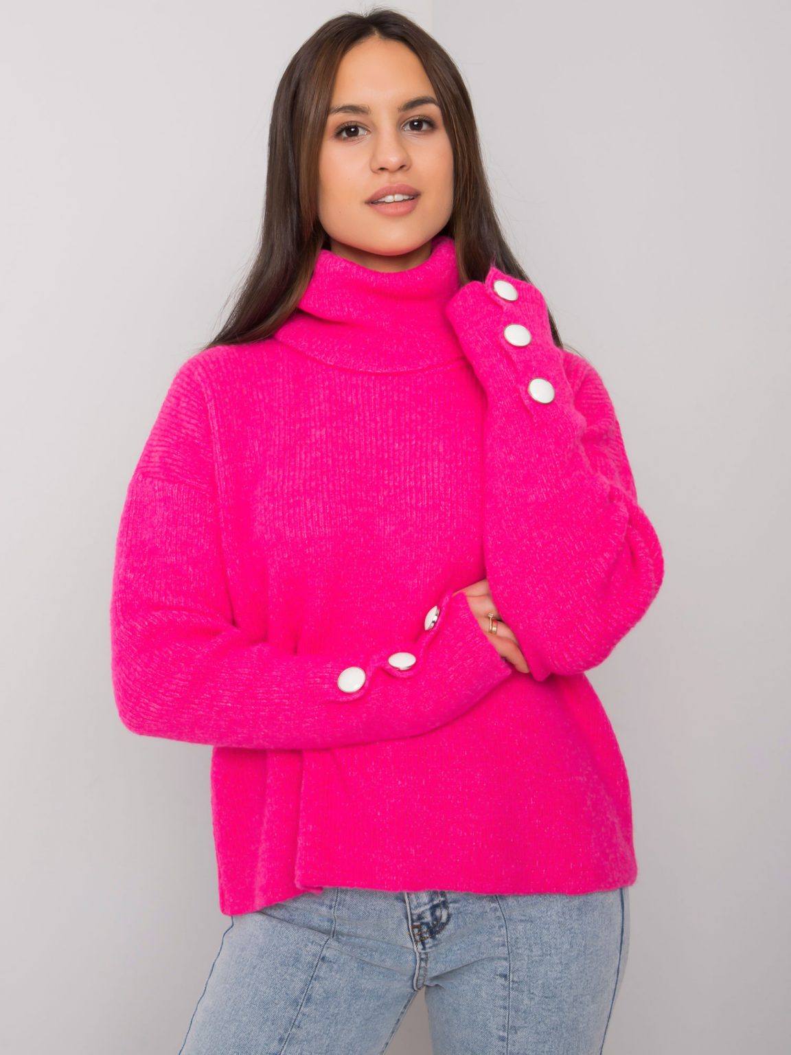Różowy sweter golf damski Emrie RUE PARIS