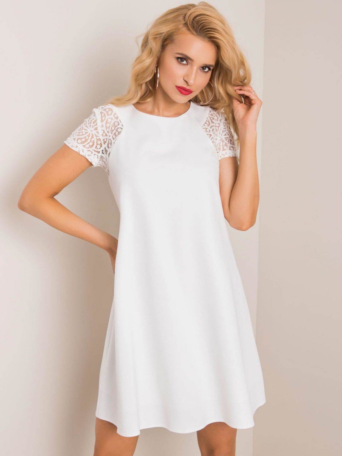 Biała sukienka Samantha
