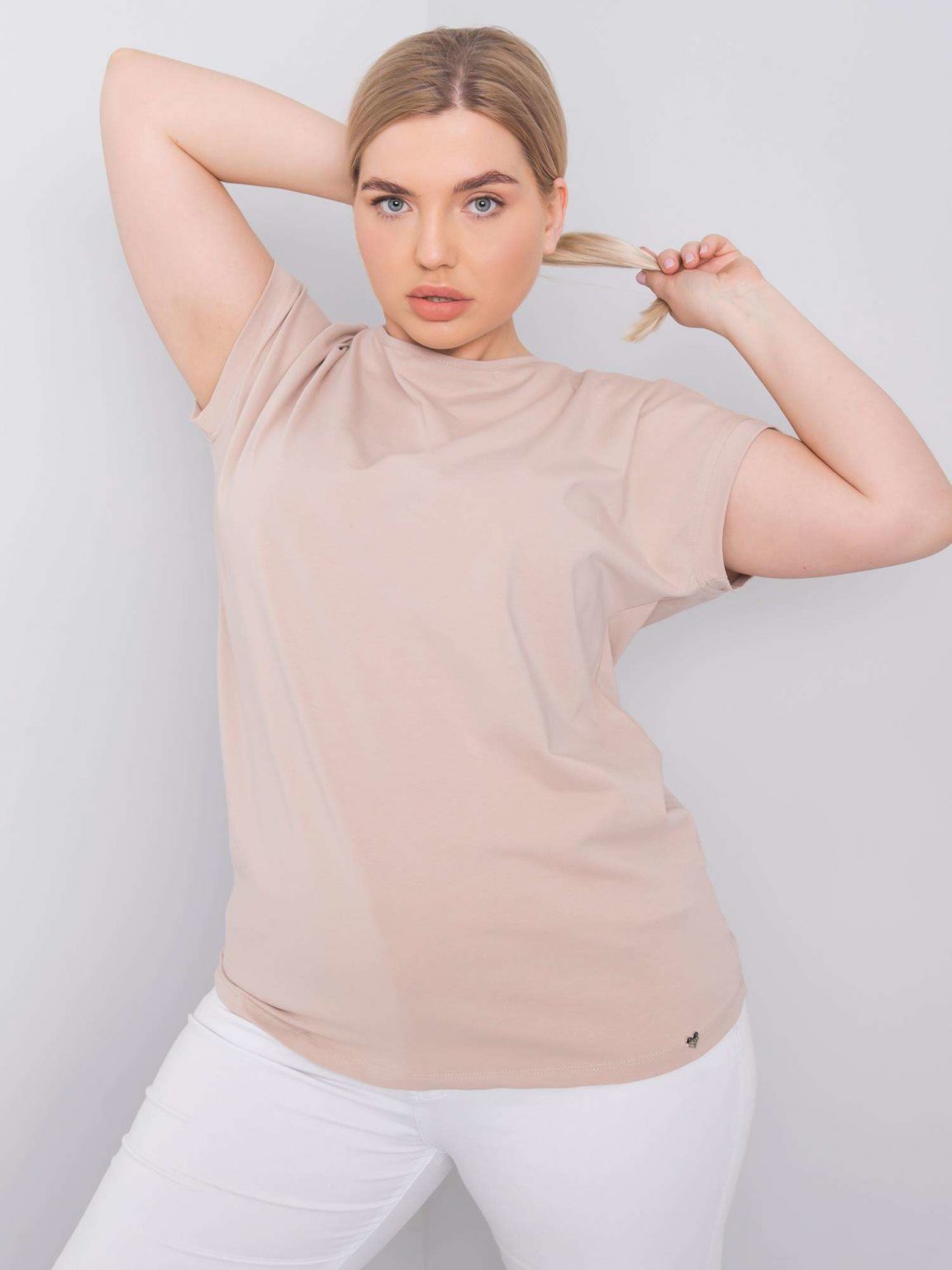 Beżowy t-shirt plus size Leanne