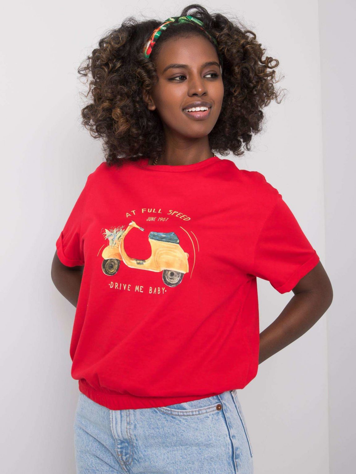 Czerwony t-shirt z printem Lucienne