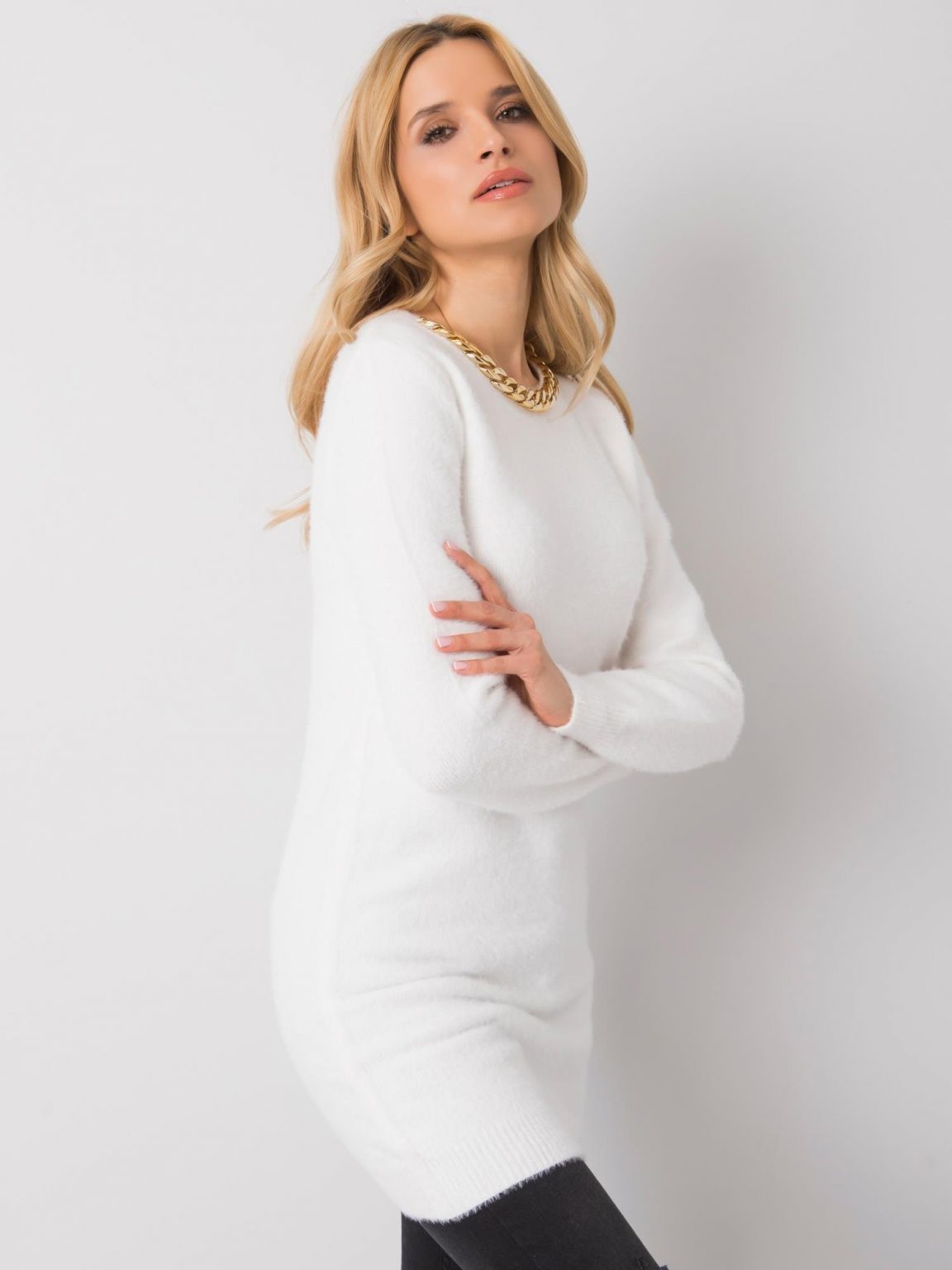 Biały długi sweter Emiliana