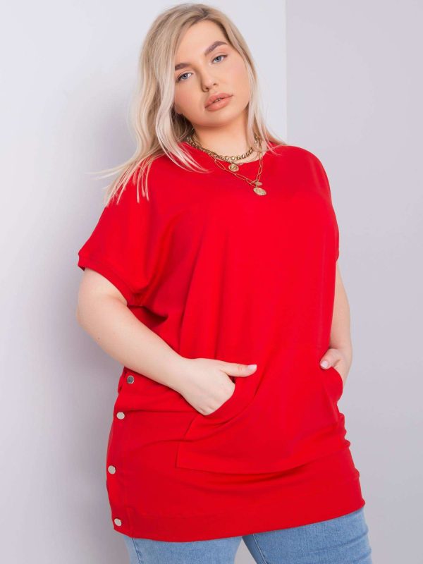 Czerwona bluzka plus size z kieszenią Newport