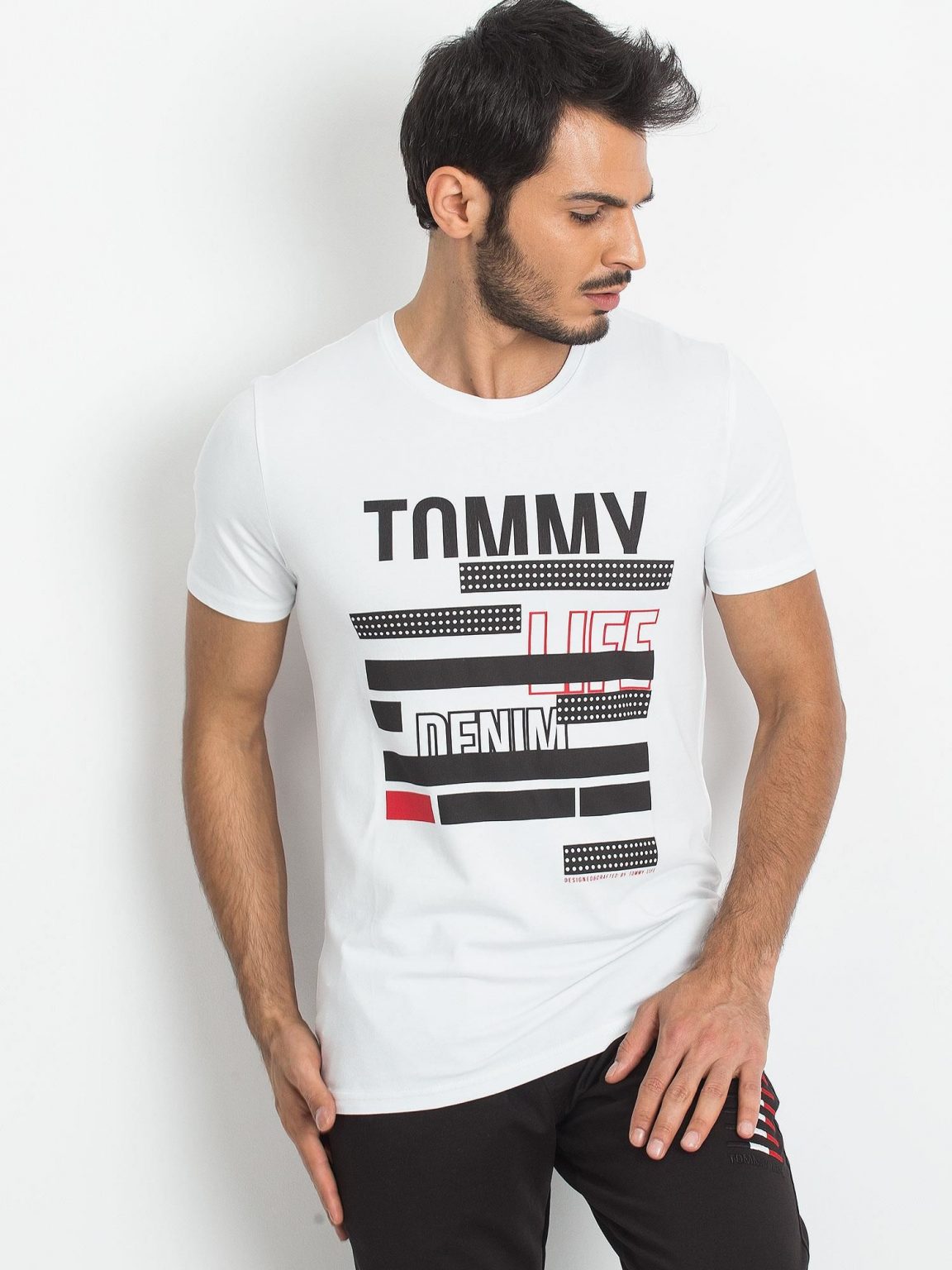 TOMMY LIFE Biały męski t-shirt z nadrukiem