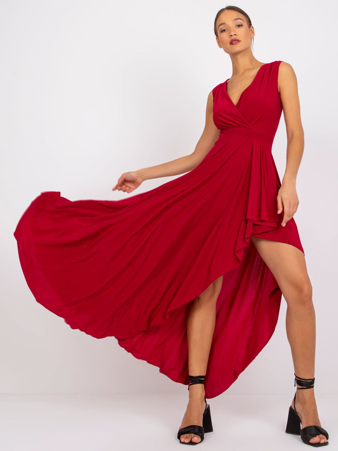 Hurtownia Ciemnoczerwona kopertowa sukienka maxi Celina