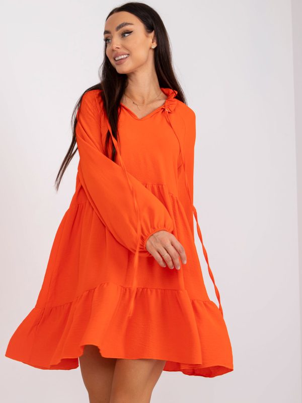 Hurtownia Pomarańczowa sukienka mini z falbaną