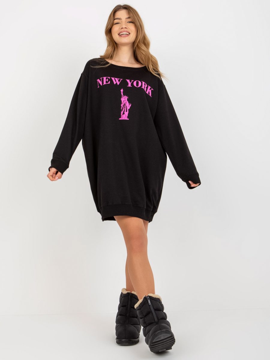 Hurtownia Czarno-różowa długa bluza oversize z napisem