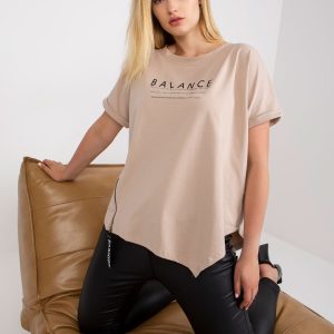 Großhandel Beiges Plus Size T-Shirt mit Aufschrift und Applikation