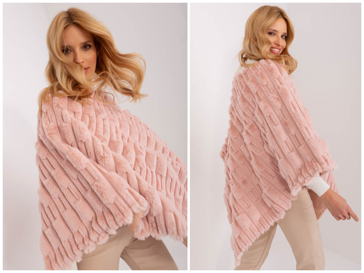 Poncho-Looks – schau dir an, wie du diesen Winterhit trägst