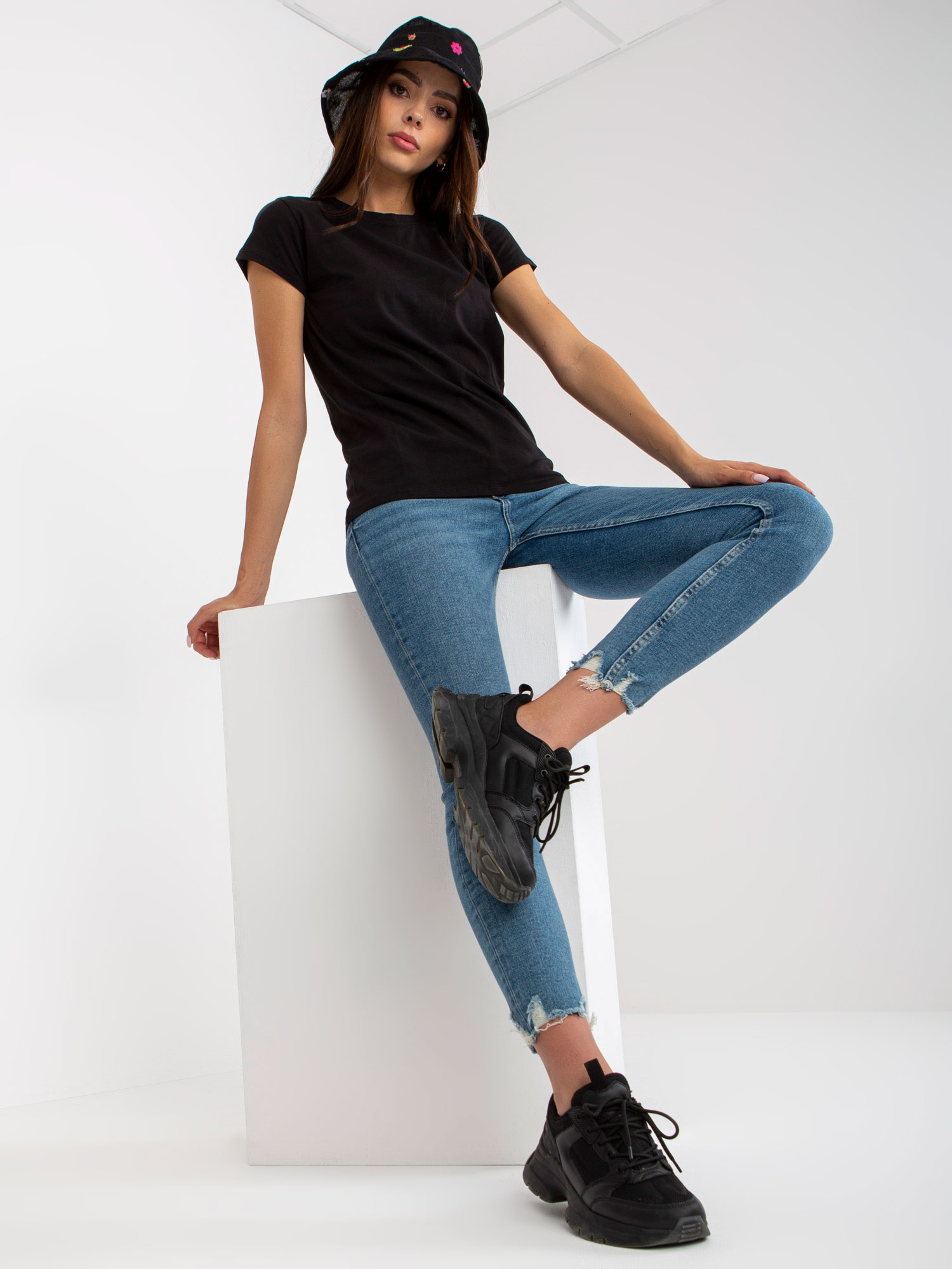 Tube-Jeans für Damen, perfekte Freizeithose