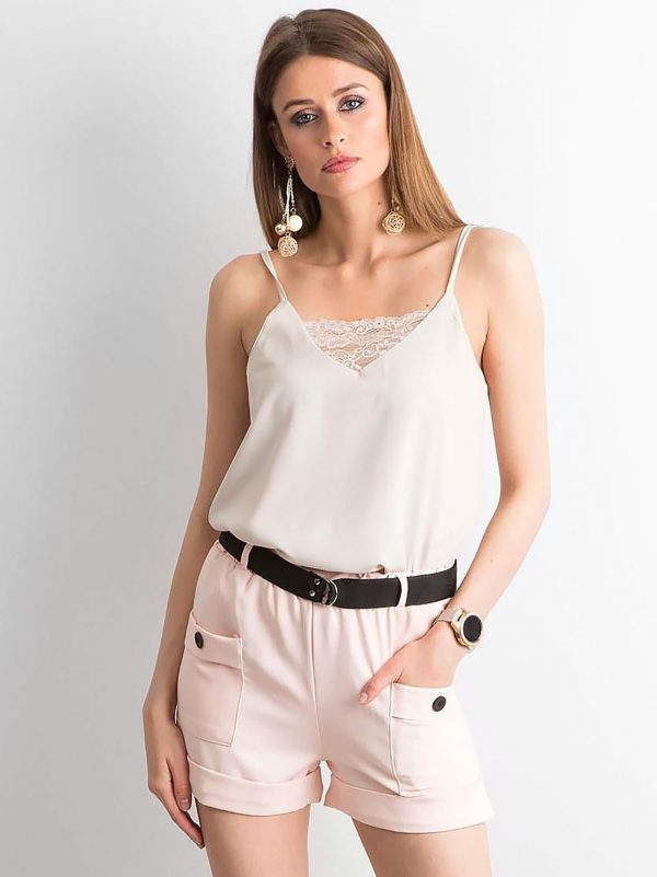 Light pink women's shorts with pockets