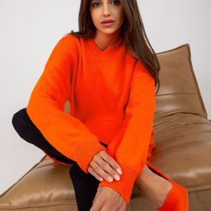Wholesale Orange knitted dress with V neckline RUE PARIS