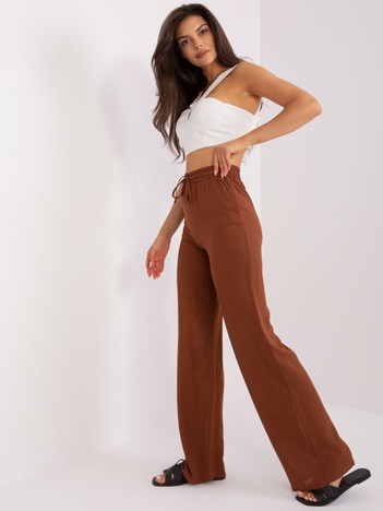 Brown summer fabric pants with pockets