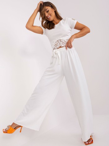 Ecru swedes airy trousers with belt OCH BELLA