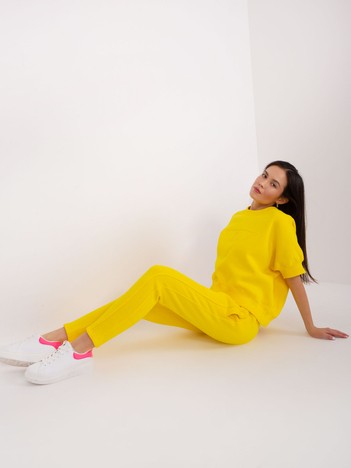 Yellow tracksuit set with sweatshirt with patch