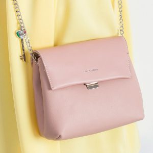 Pink handbag with pendant