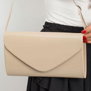 Beige oblong lacquered clutch bag