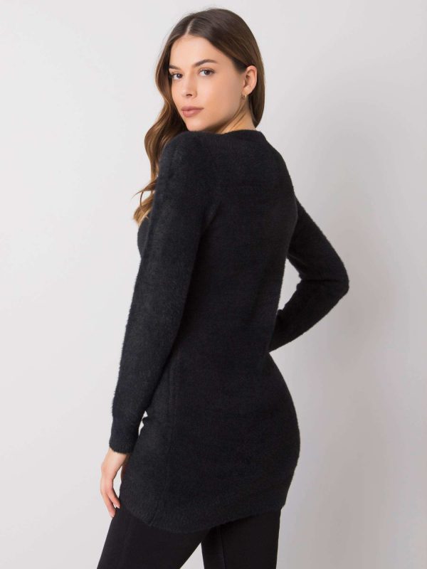 Emilian's black long sweater