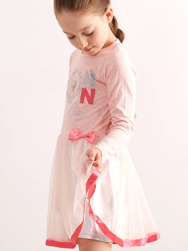 Light pink dress for a girl with applique