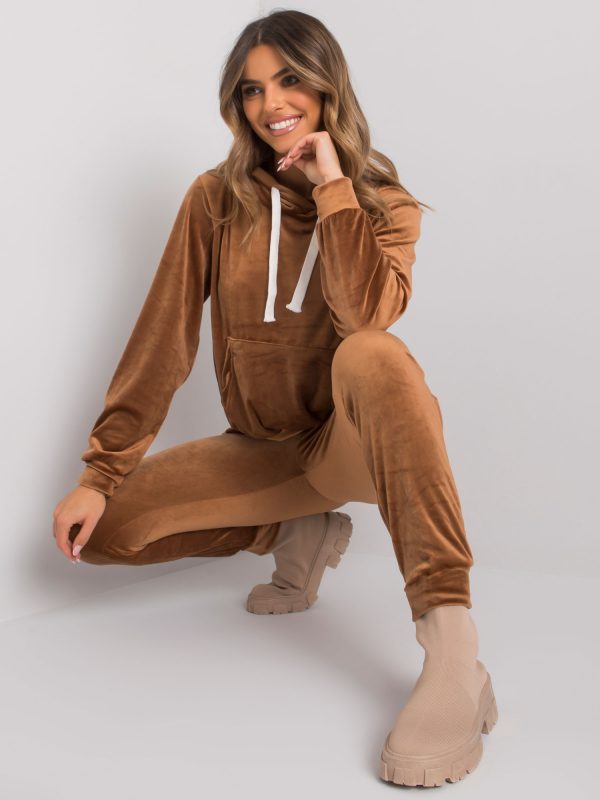 Light brown velour set with Cholai pants