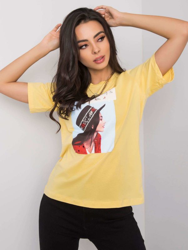 Yellow T-shirt with North applique