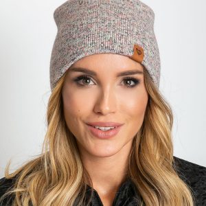 Gray-pink hat with wool