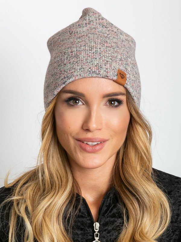 Gray-pink hat with wool