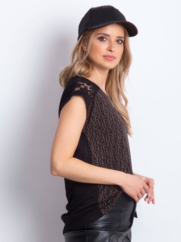 Black and brown t-shirt Hattie