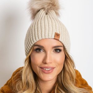 Beige hat with wool