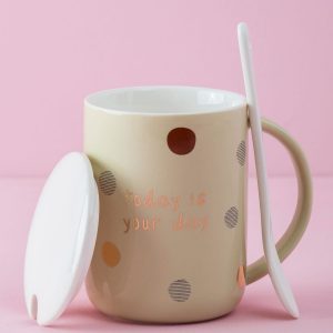 Beige mug with print