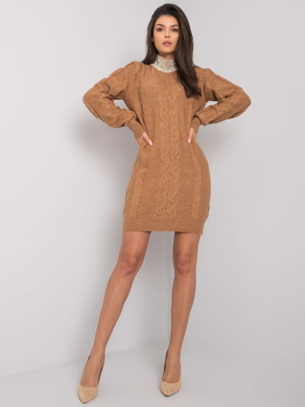 Camel knitted dress with applique Shandee RUE PARIS