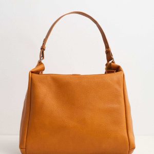 Camel big bag with cosmetic bag