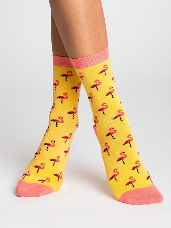 Yellow-peach socks in flamingos