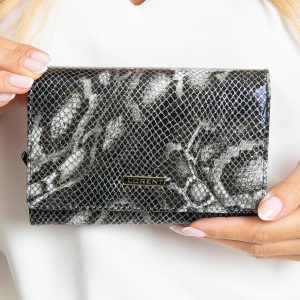 Black Horizontal Patterned Leather Wallet