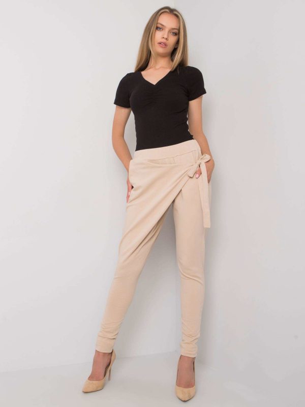 Light beige sweatpants with binding Arantaxa