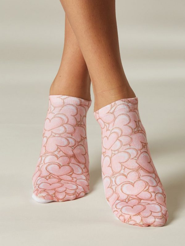 Women's socks with hearts