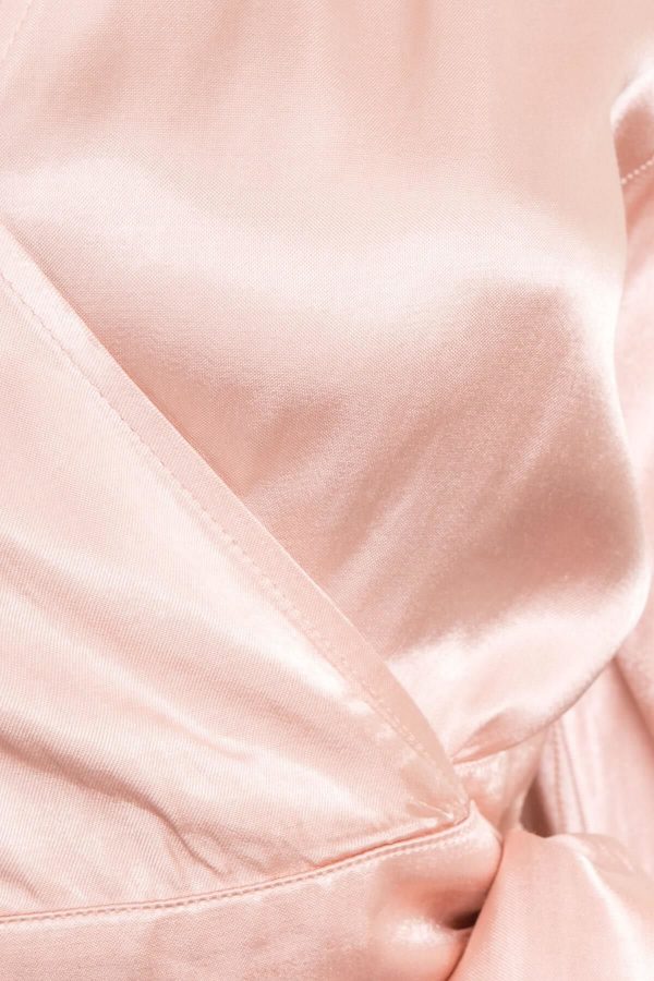 Light pink blouse with BSL binding