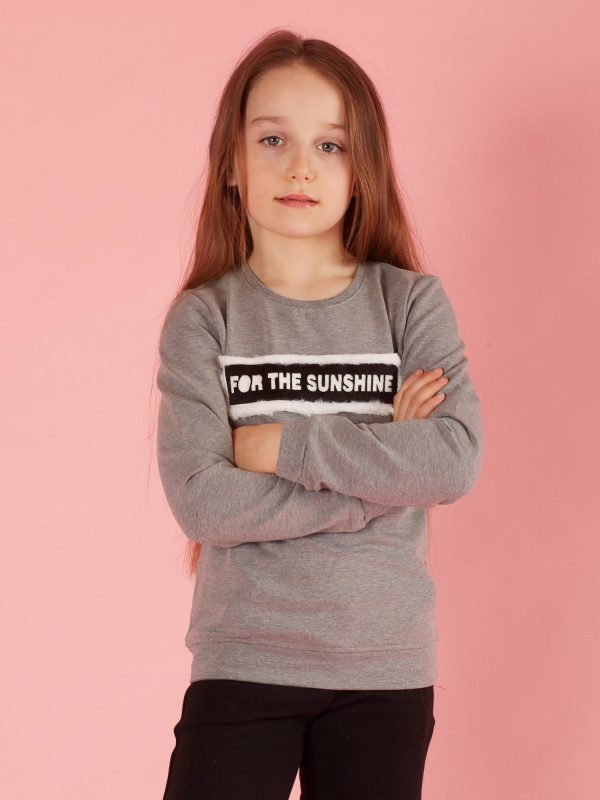 Gray girl sweatshirt with fur applique