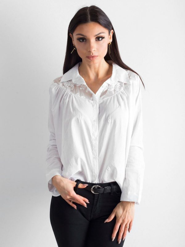 White shirt with lace